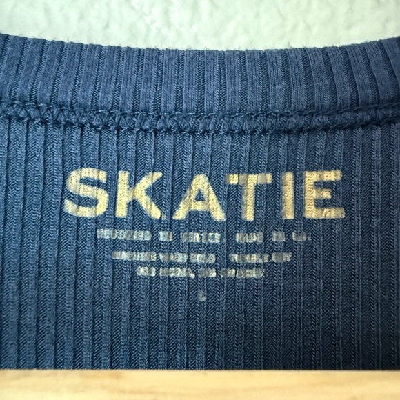 SKATIE Kyle Cardigan - Picture 2 of 3